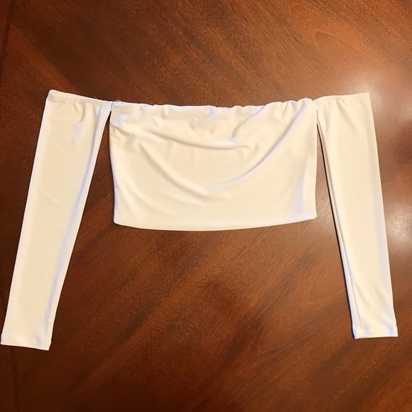 LA Seduction long sleeve crop top - Picture 3 of 6